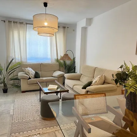 Appartement Nuevo Close To Sinese Design Homes *