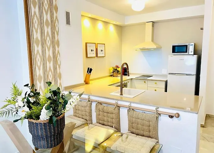 Apartment Nuevo Close To Sinese Design Homes