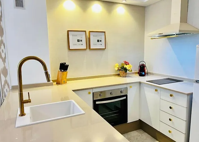 Nuevo Close To Sinese Design Homes Lägenhet Torremolinos